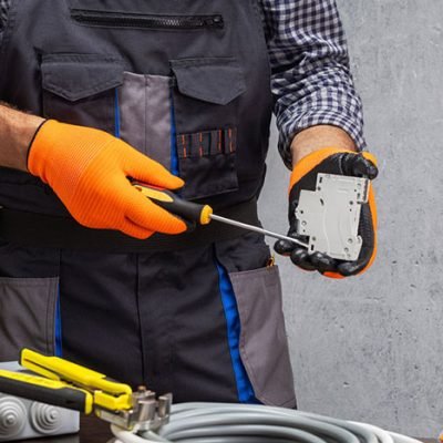 10 Common Electrical Problems in Older Homes